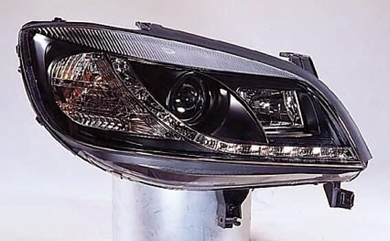 Фары передние с линзой, с LED диодной полосой под корректор (черный хаузинг) OPEL ZAFIRA 99-04 OPZAF99-001B-N 1216276+1216277