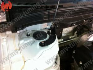Кронштейн упора капота Hyundai i30 (2007-) артикул   | by vonard-tuning