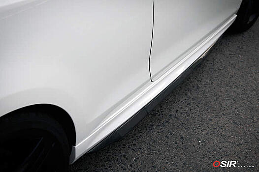 Накладки на пороги карбоновые VW Golf 6R Osir Design SKIRT GT6-RS carbon 